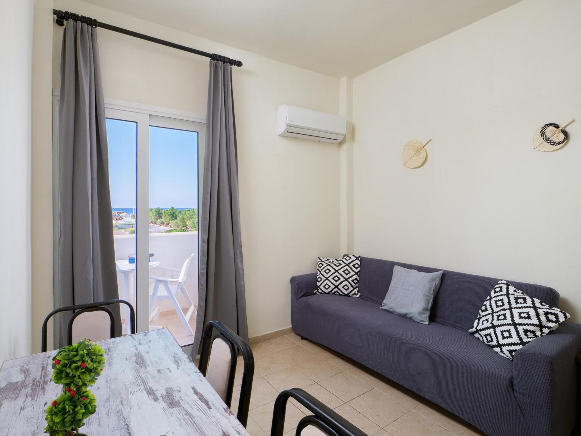 Divina Seaside Apartments By Estia Goúves Eksteriør bilde